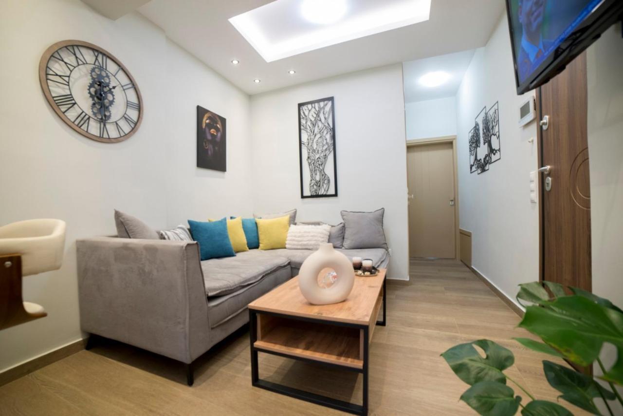 Luxurious Apartment In The Heart Of Town ! ルートラキ エクステリア 写真