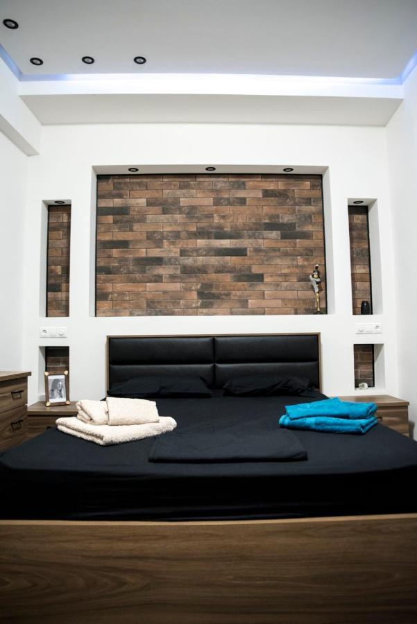 Luxurious Apartment In The Heart Of Town ! ルートラキ エクステリア 写真